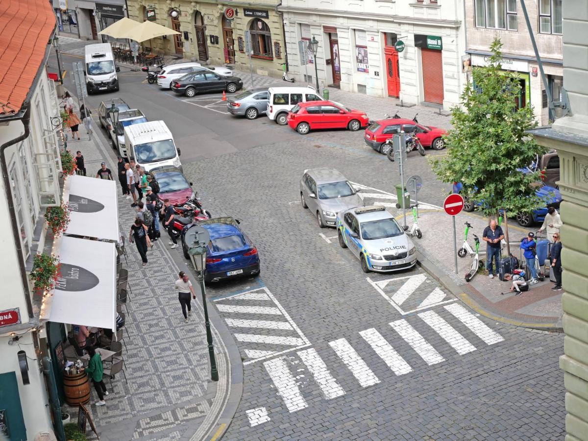 Benedikt City Center Hostel Prague Exterior photo