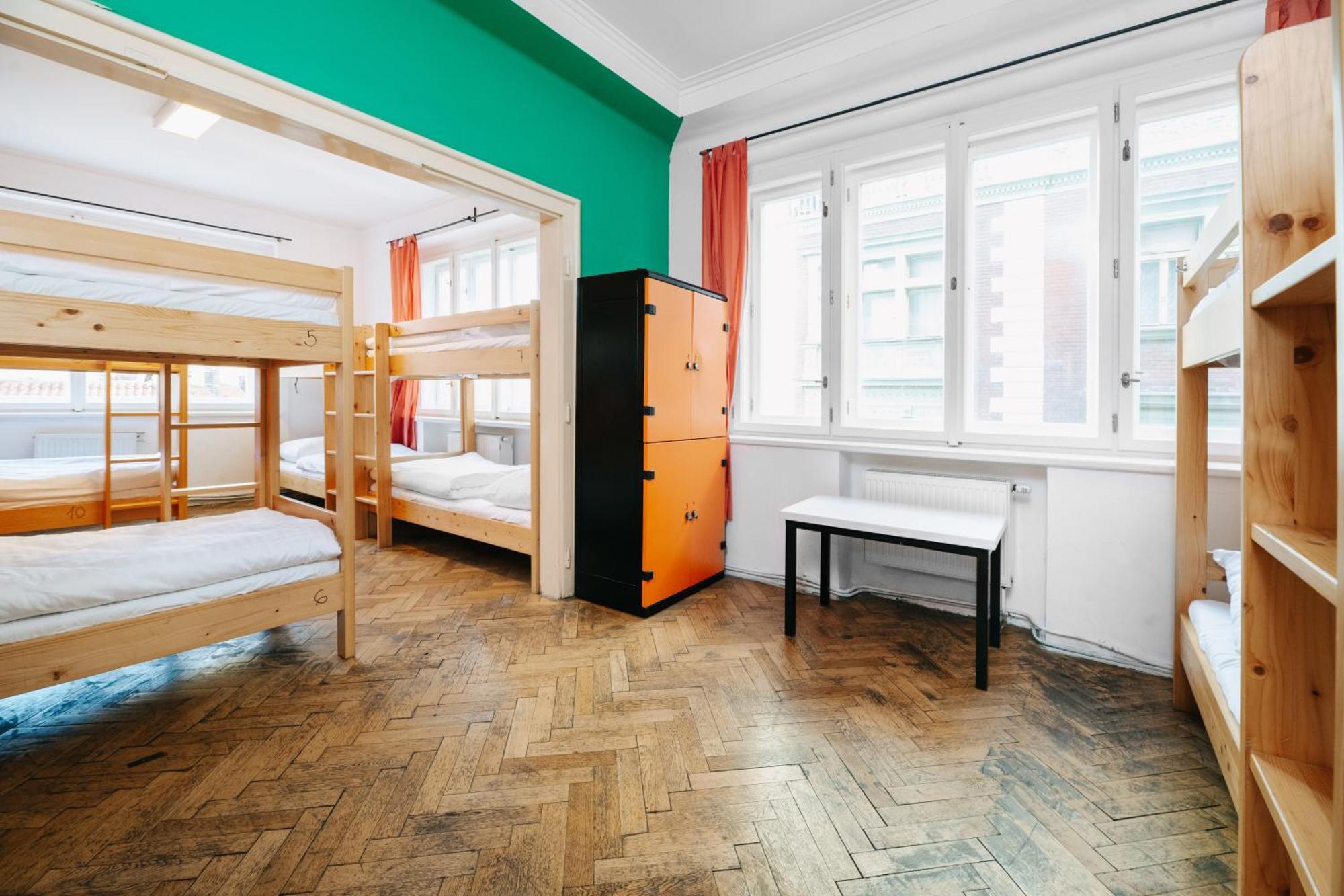 Benedikt City Center Hostel Prague Exterior photo